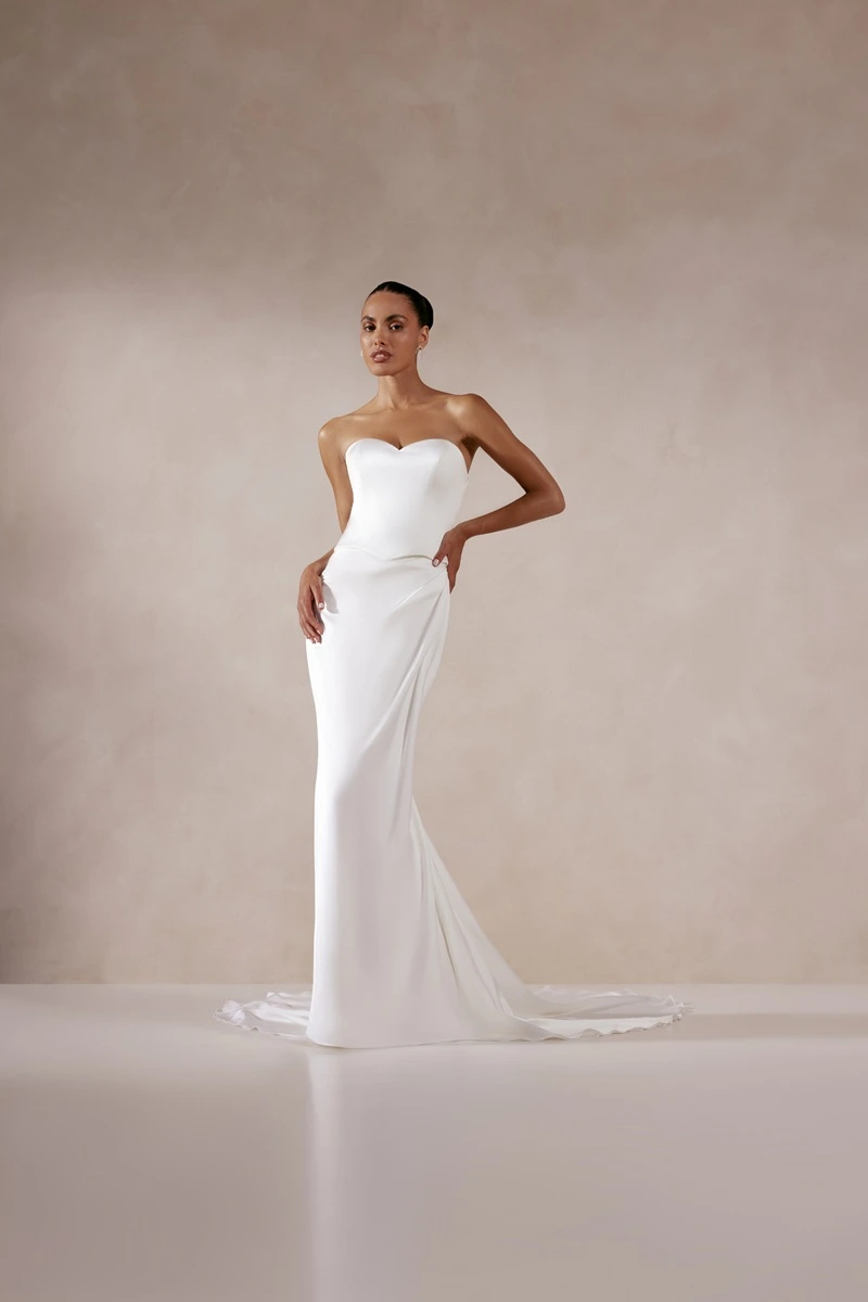 Wedding dress by Adore by Justin Alexander - Sunny - 11381