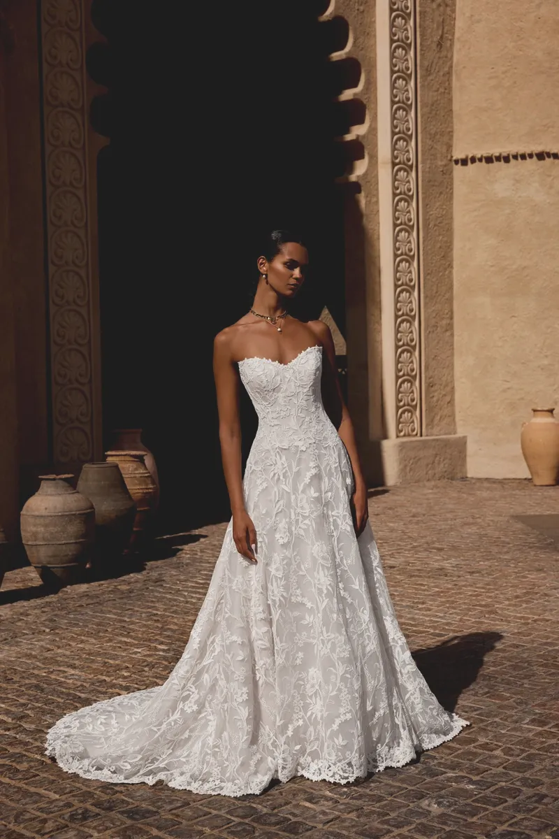 Wedding dress by Adore-Justin Alexander - Style Cordelia FC